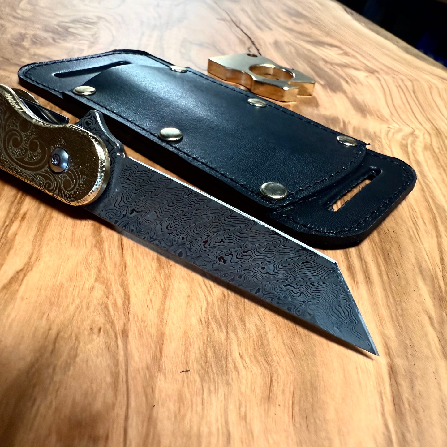 Doubloon F2 Folder - "Personal Steak Knife"